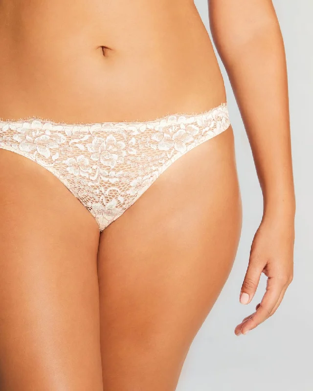 Pret-A-Porter Low Rise Thong